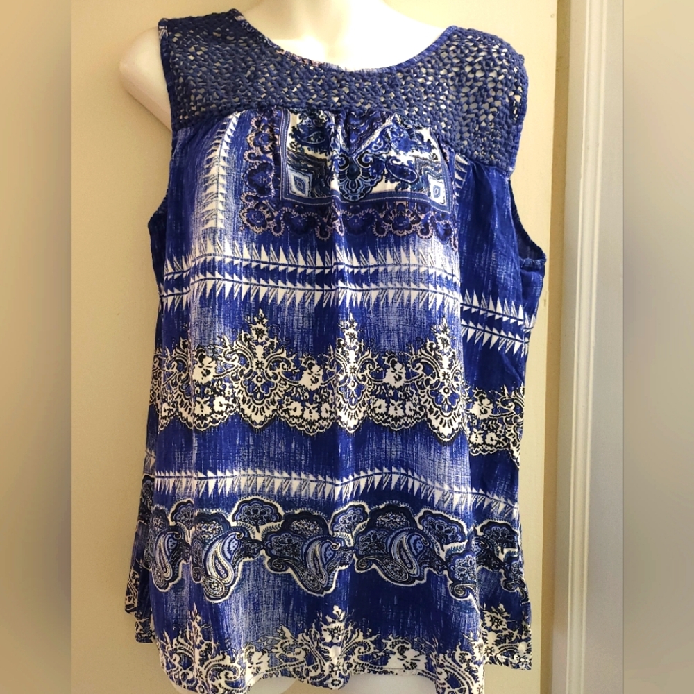 Marie Claire Blue Patterned Women's Sleeveless Top. Xl. Preloved.